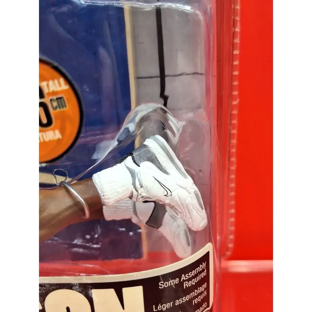 Legendary San Antonio Spur DAVID ROBINSON Action Figure. NBA Hardwood Classics